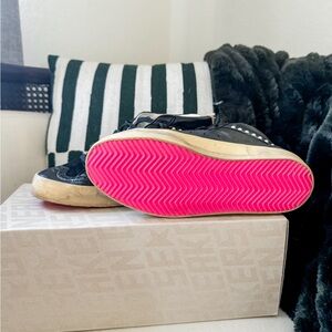 Golden Goose Black Midstars with the Pink Bottom